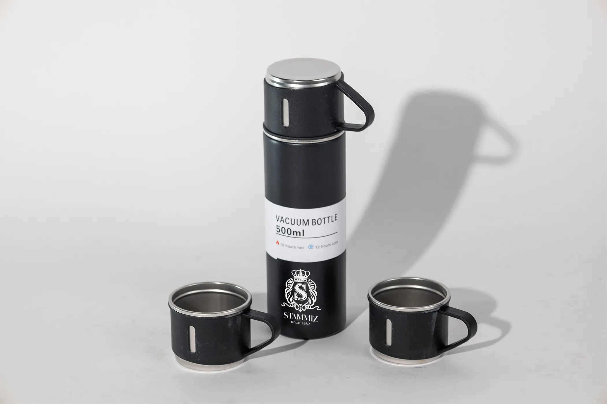 ชุดกระบอกน้ำสเตนเลส+แก้ว 2 ใบ ความจุ กระบอกน้ำ (420 มล.) + แก้ว (150 มล.)