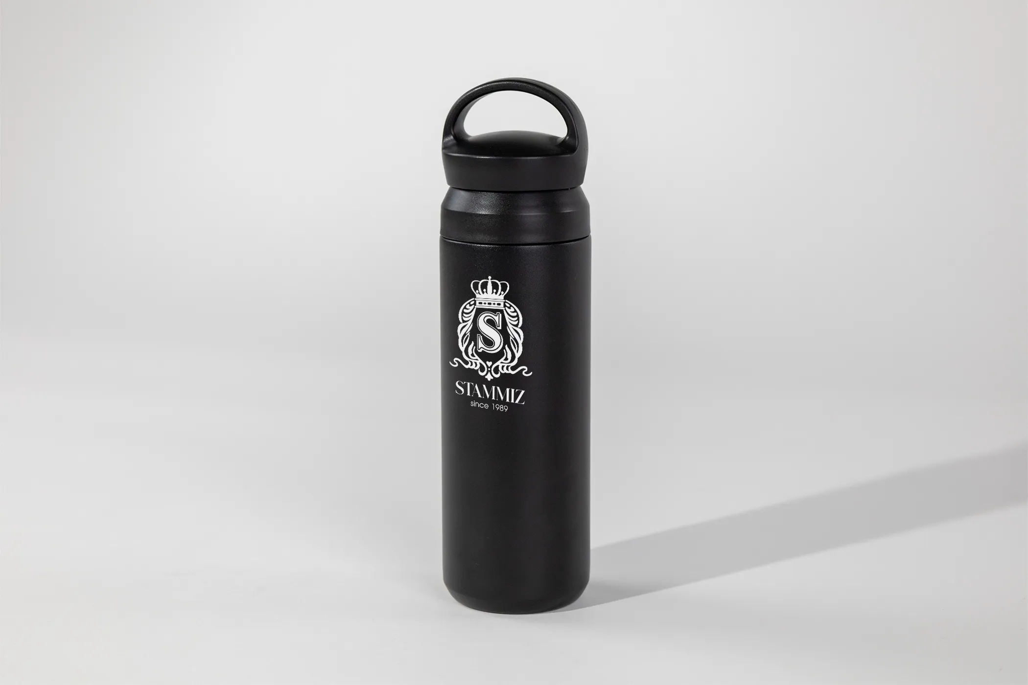 กระบอกน้ำ พร้อมหูหิ้ว ความจุ 600 มล.