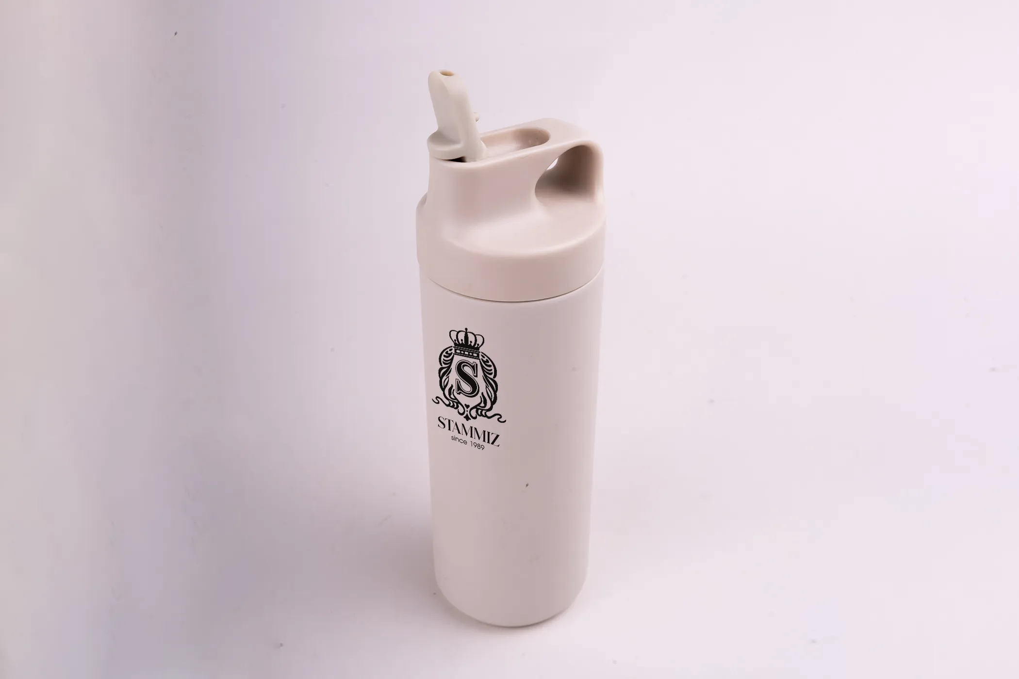 กระบอกน้ำเก็บความร้อนและเย็น พร้อมหลอด ความจุ 550 มล.