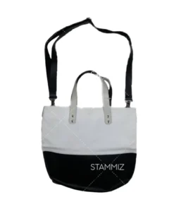 กระเป๋าอเนกประสงค์ ดีไซน์สวย ผลิตจากวัสดุคุณภาพ พร้อมสกรีนโลโก้องค์กร เหมาะสำหรับของขวัญหรือของแจกพรีเมียม